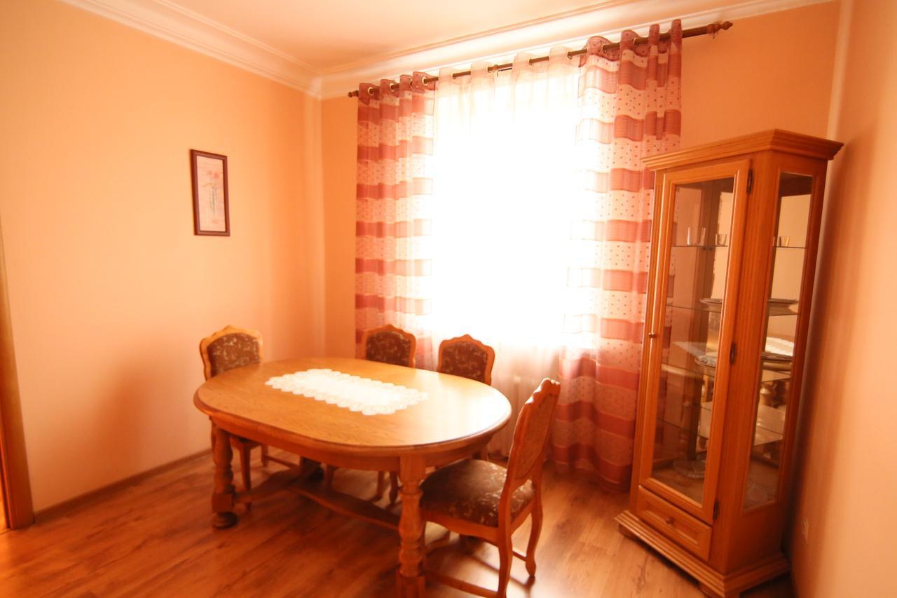 Hotel Center on Korolya Minsk Buitenkant foto